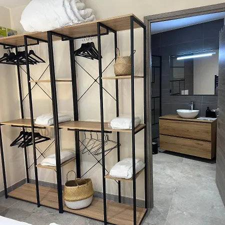 T2 Jacuzzi Et Vue Apartman Vallecalle